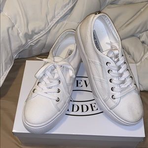 Steve madden platform shoes